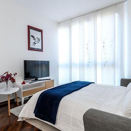 Duomo-PortaromanaXxl Home Terrace & Free Parking Milano Exterior foto